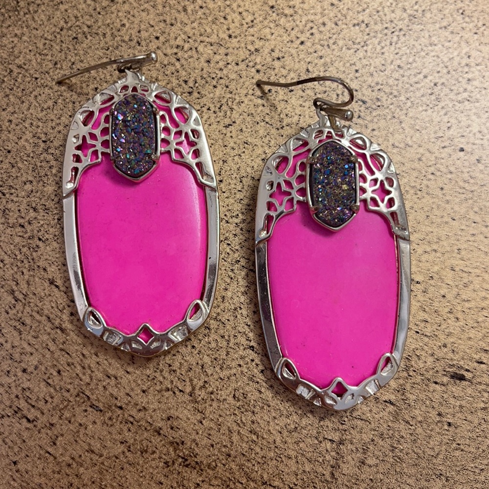 RARE DISCONTINUED Kendra Scott Earrings